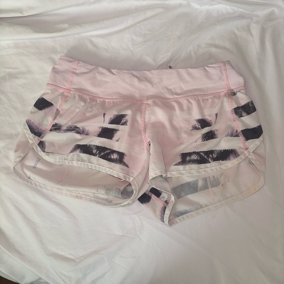 Lululemon Run Speed Short 4-way StretchSunset Stripe Blush Quartz Multi Size 6 - Picture 3 of 8